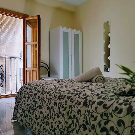 Bed & Breakfast Alhacaba33 Granada