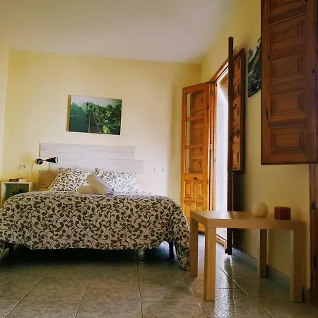 Alhacaba33 Bed & Breakfast *